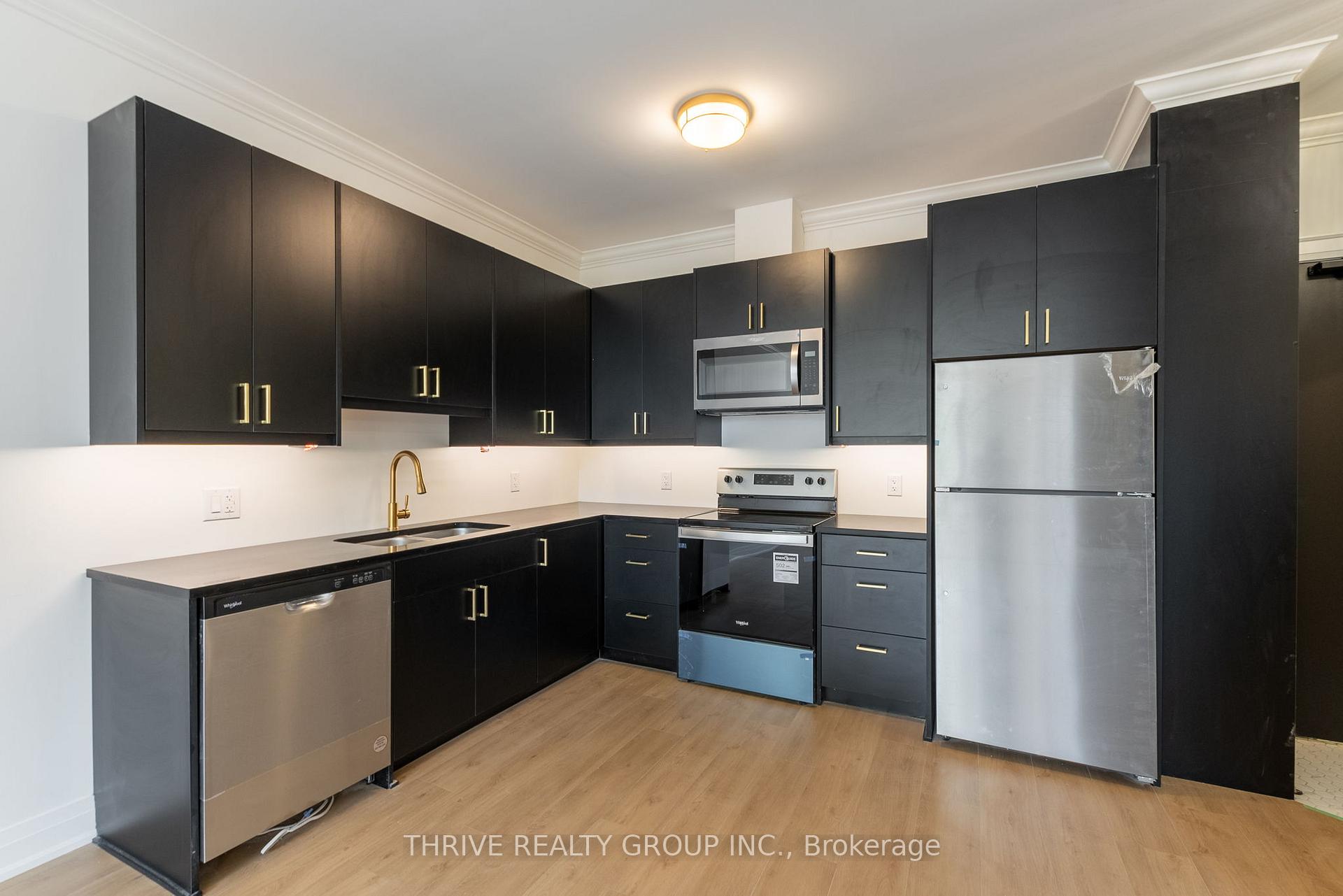 Photo 2 of Unit 5, 16 Hincks Street, St. Thomas — HOMEH