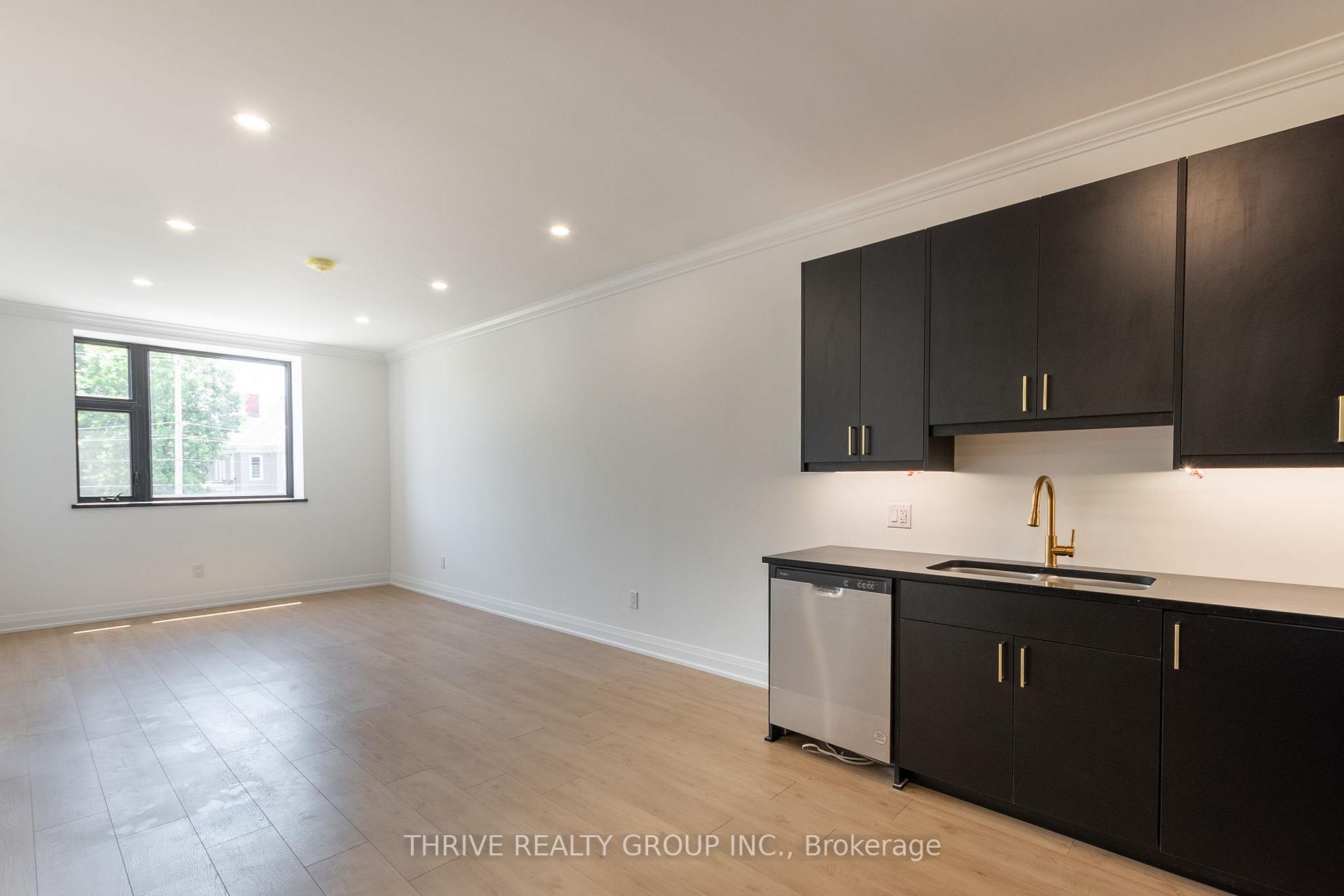 Photo 13 of Unit 5, 16 Hincks Street, St. Thomas — HOMEH