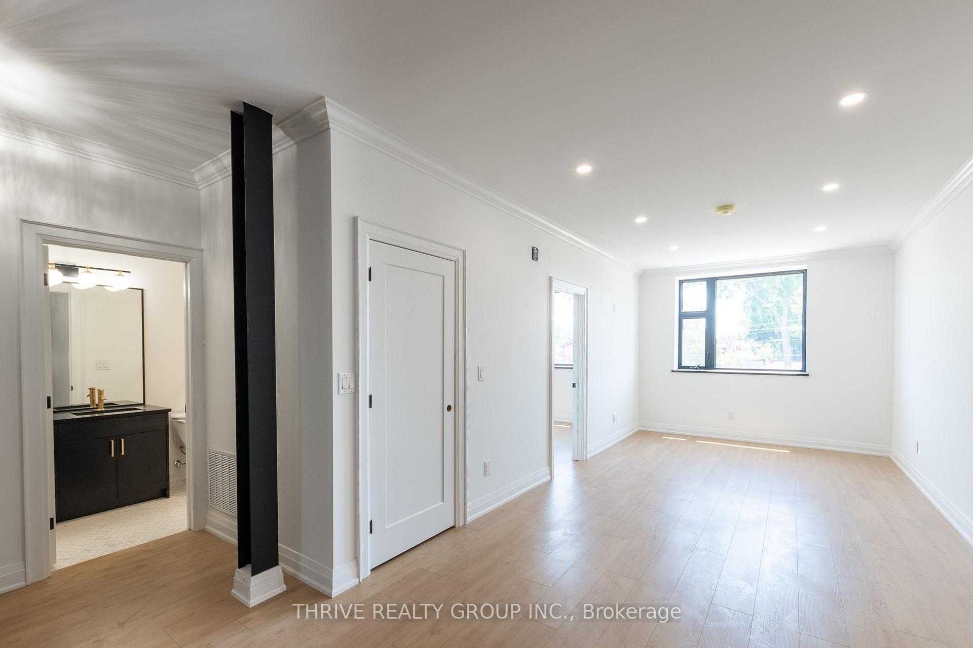 Photo 14 of Unit 5, 16 Hincks Street, St. Thomas — HOMEH
