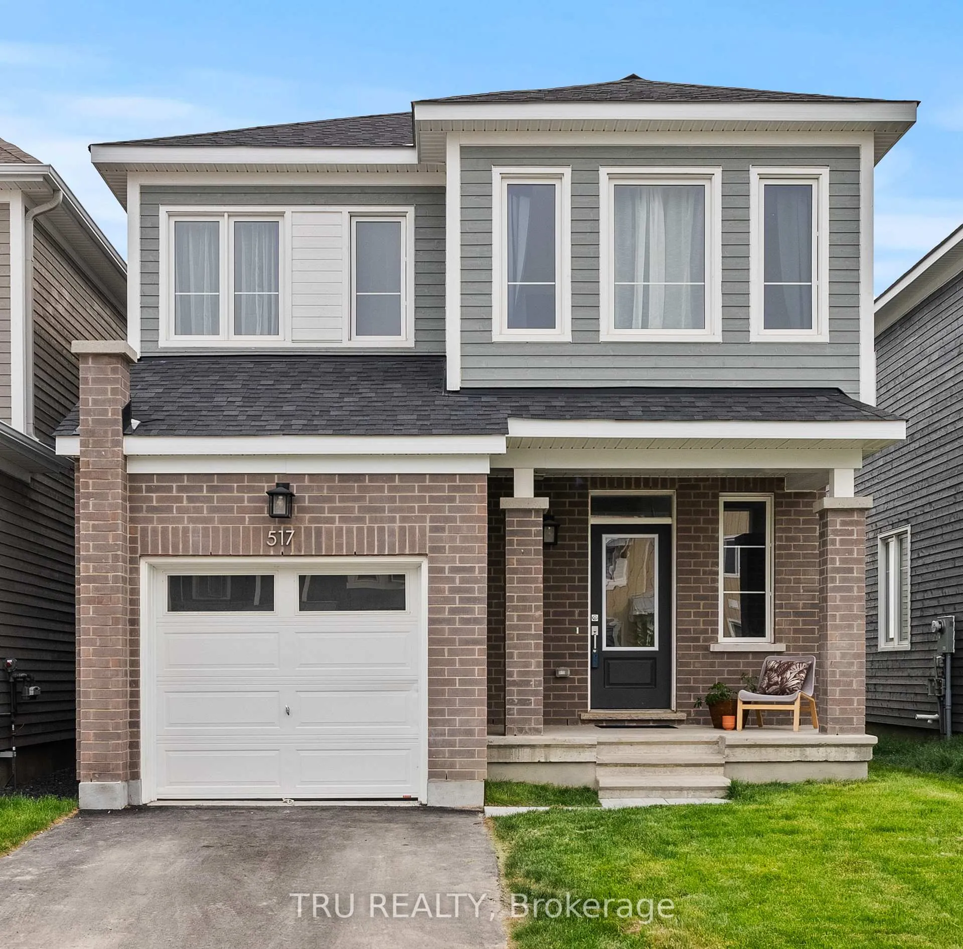 Photo 1 of 517 Oldenburg Avenue, Ottawa, Btwn Franktown Rd. & Fallowfield Rd. — HOMEH