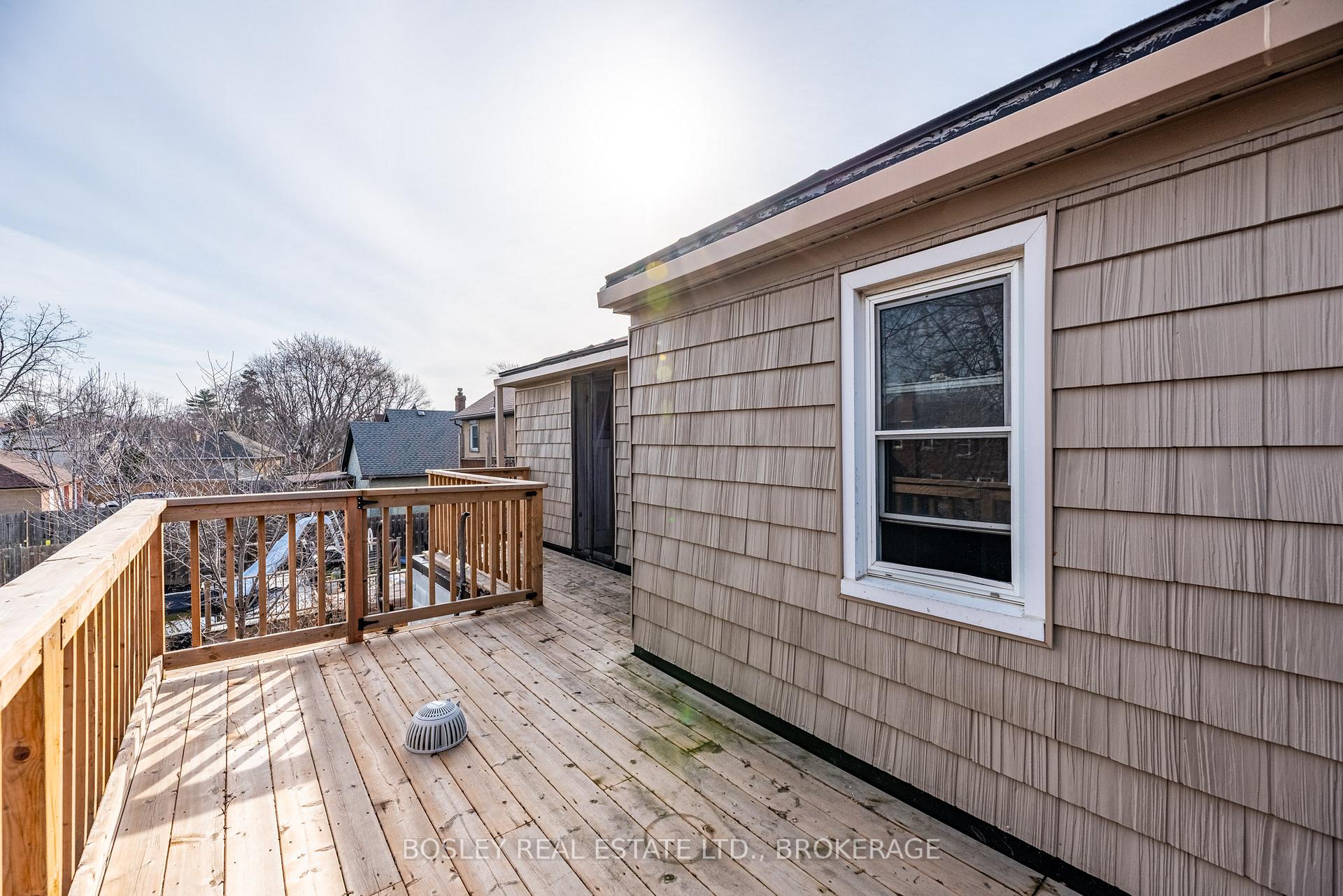 Photo 21 of 17 Mccalla Drive, St. Catharines, Fairview — HOMEH