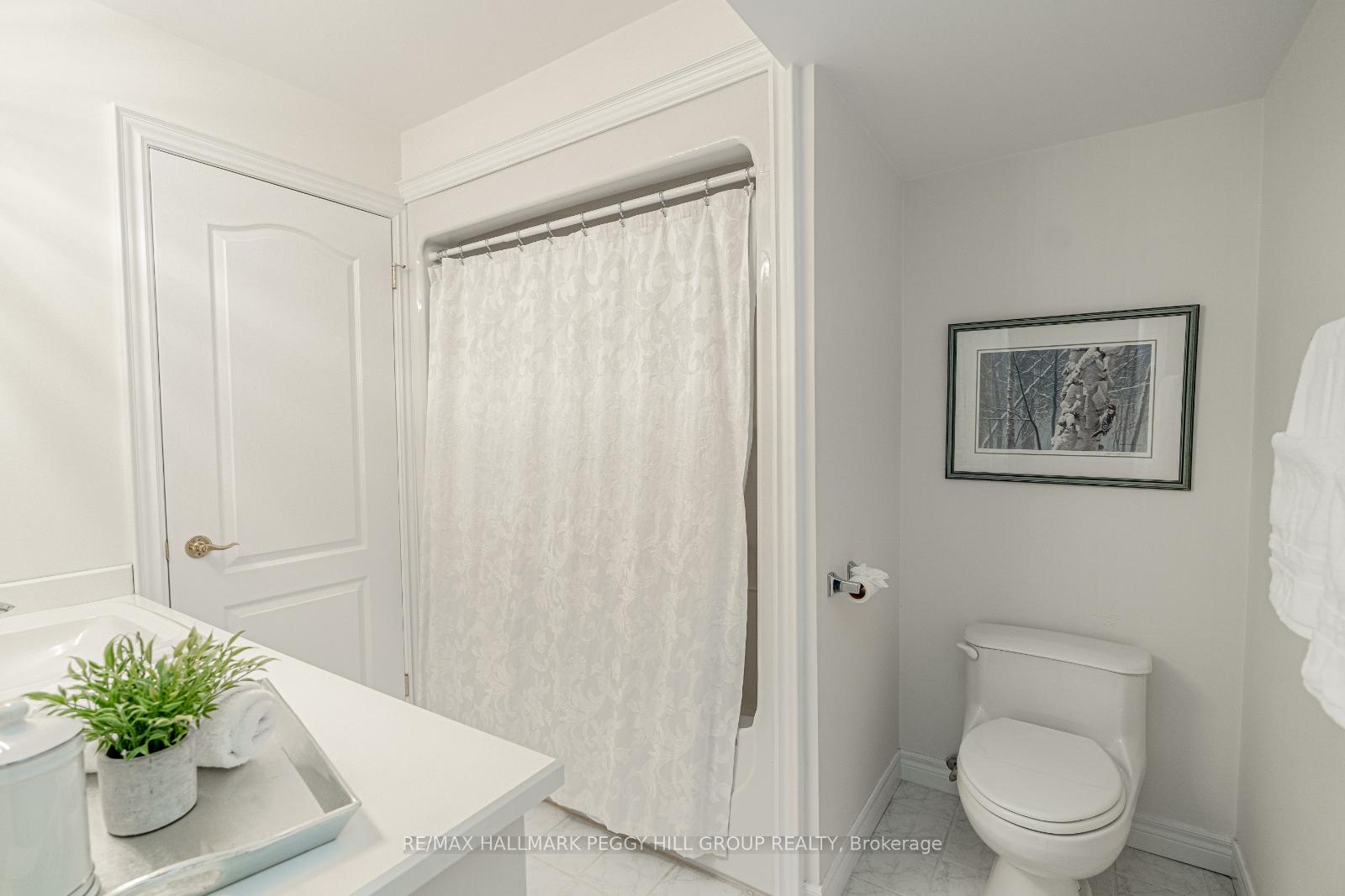Photo 15 of 1331 Flos Road 3 E, Springwater, Rural Springwater — HOMEH