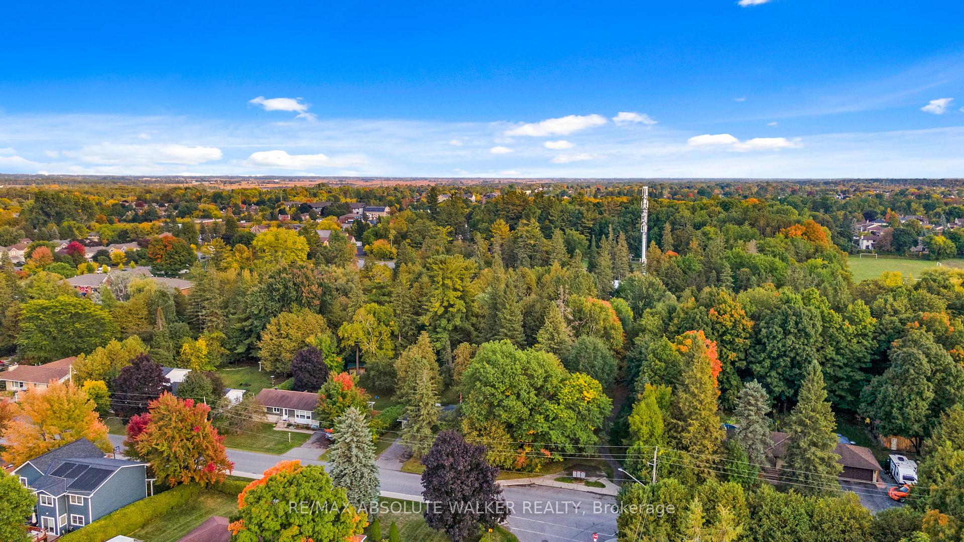 Photo 2 of 16 Beverly Street, Ottawa, Stittsville (Central) — HOMEH