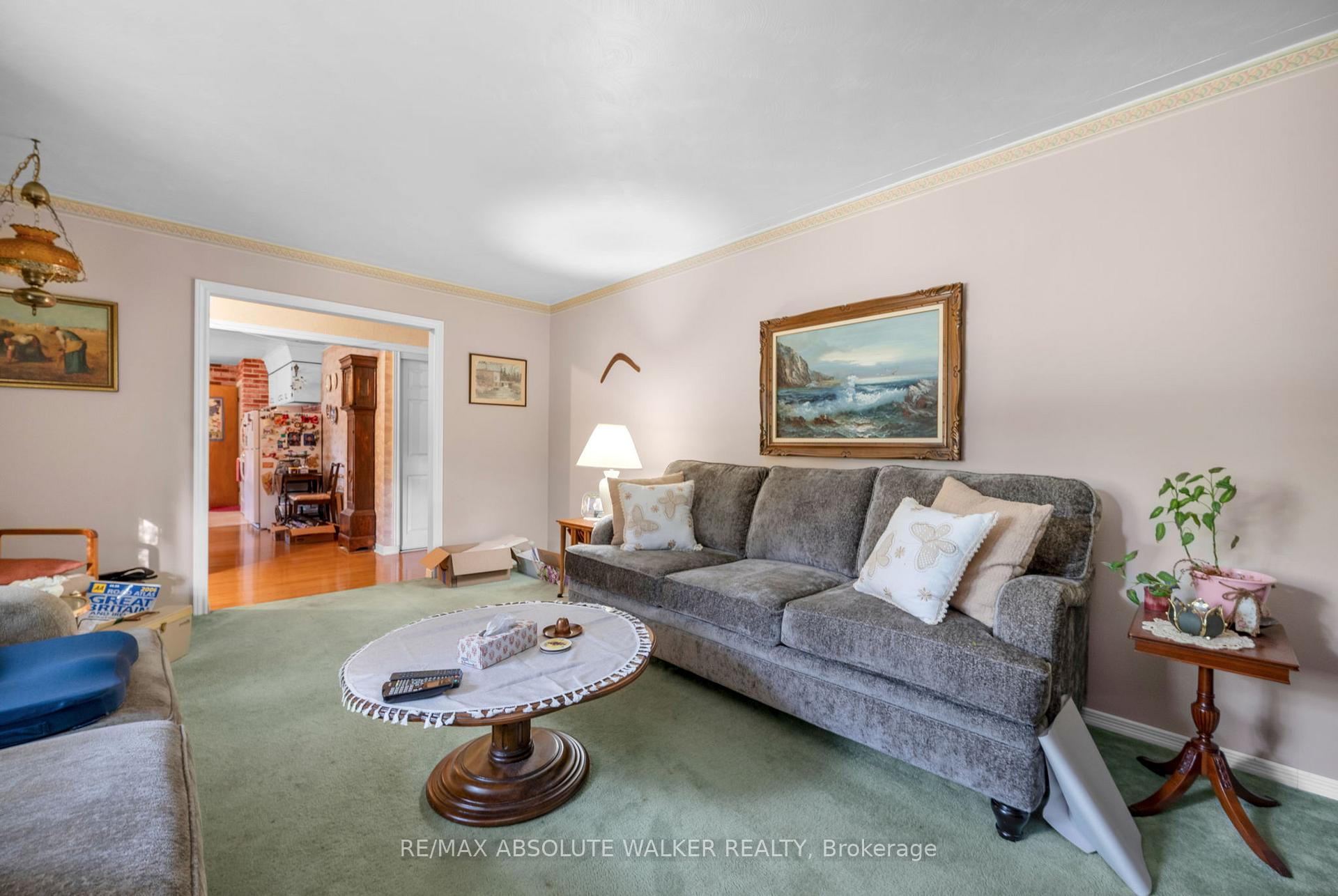 Photo 9 of 16 Beverly Street, Ottawa, Stittsville (Central) — HOMEH