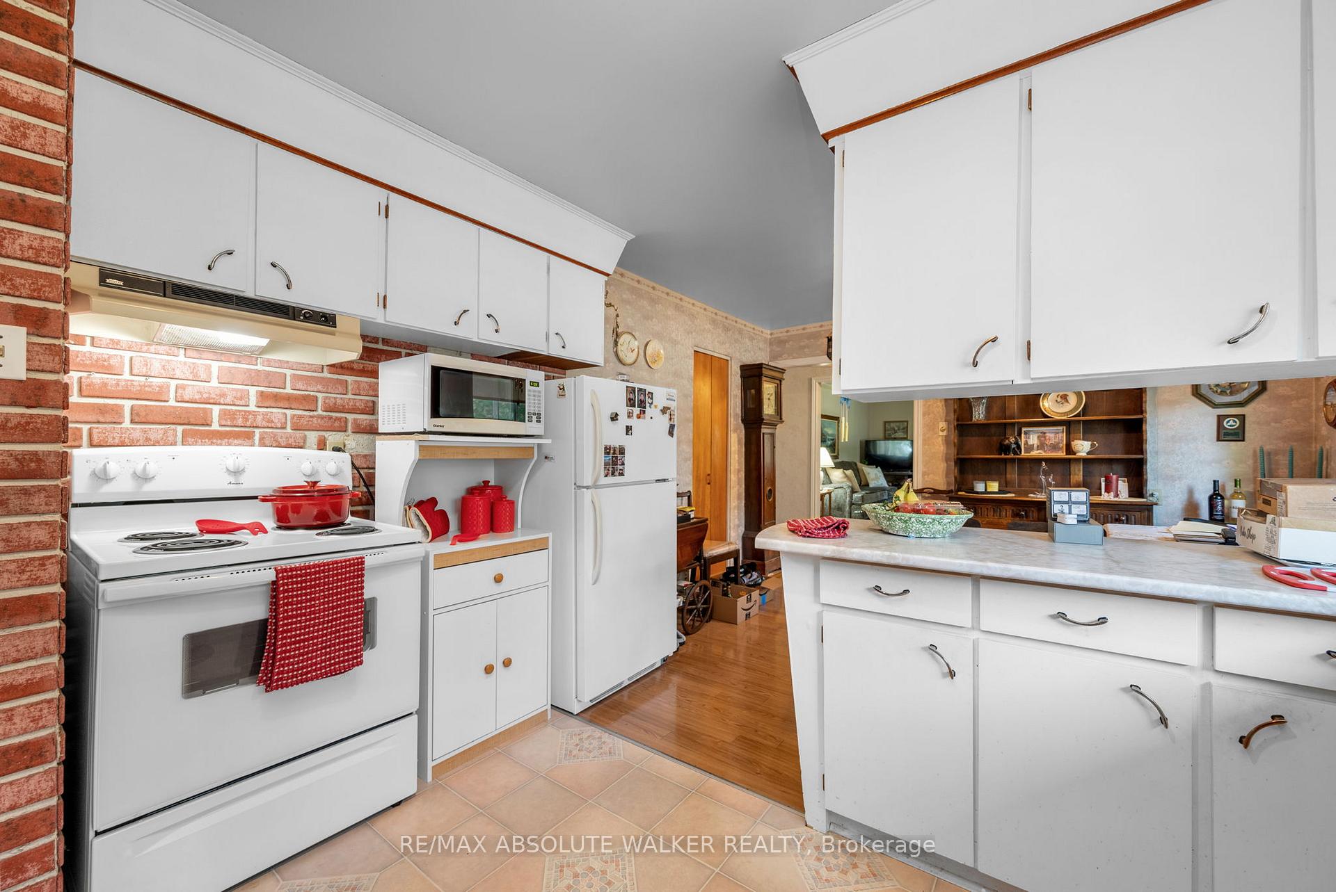 Photo 12 of 16 Beverly Street, Ottawa, Stittsville (Central) — HOMEH