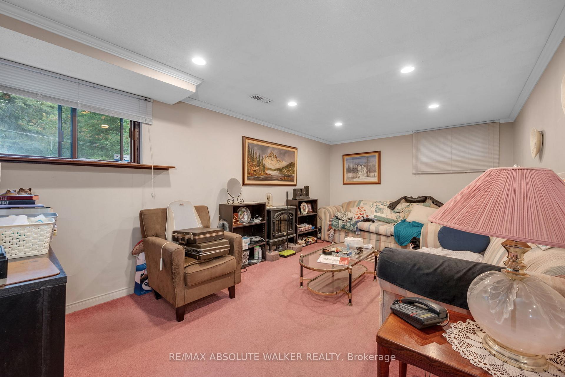 Photo 20 of 16 Beverly Street, Ottawa, Stittsville (Central) — HOMEH