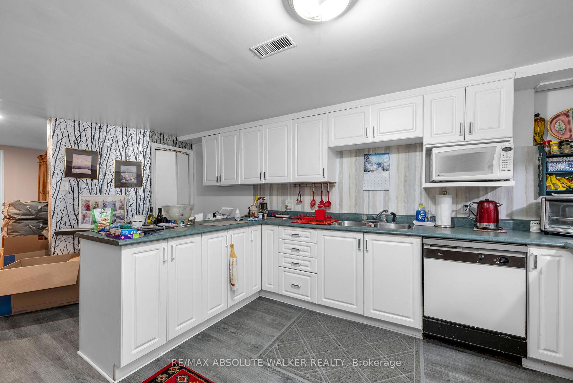 Photo 26 of 16 Beverly Street, Ottawa, Stittsville (Central) — HOMEH