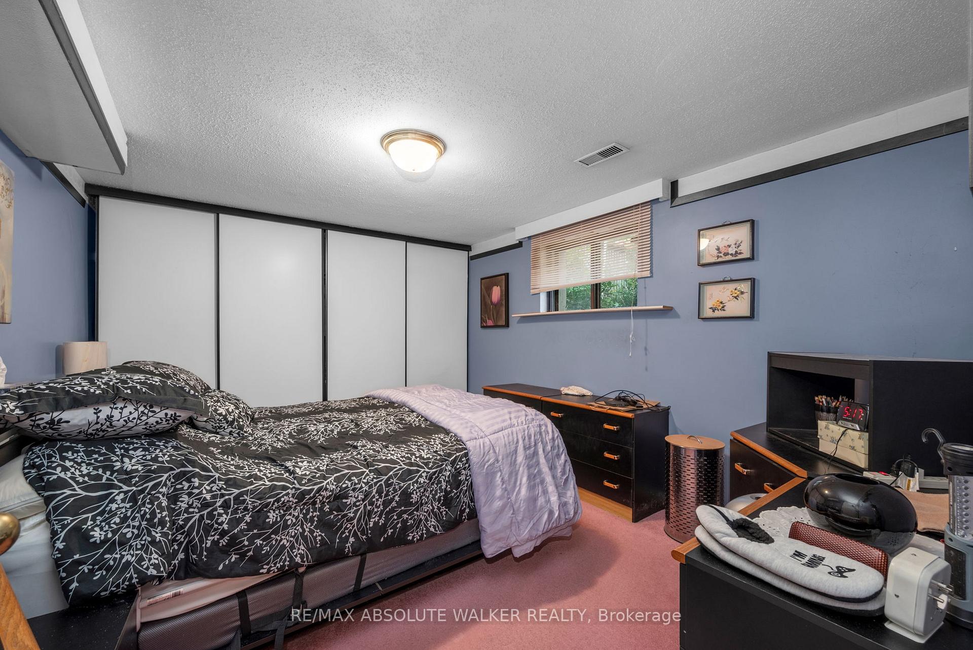 Photo 28 of 16 Beverly Street, Ottawa, Stittsville (Central) — HOMEH