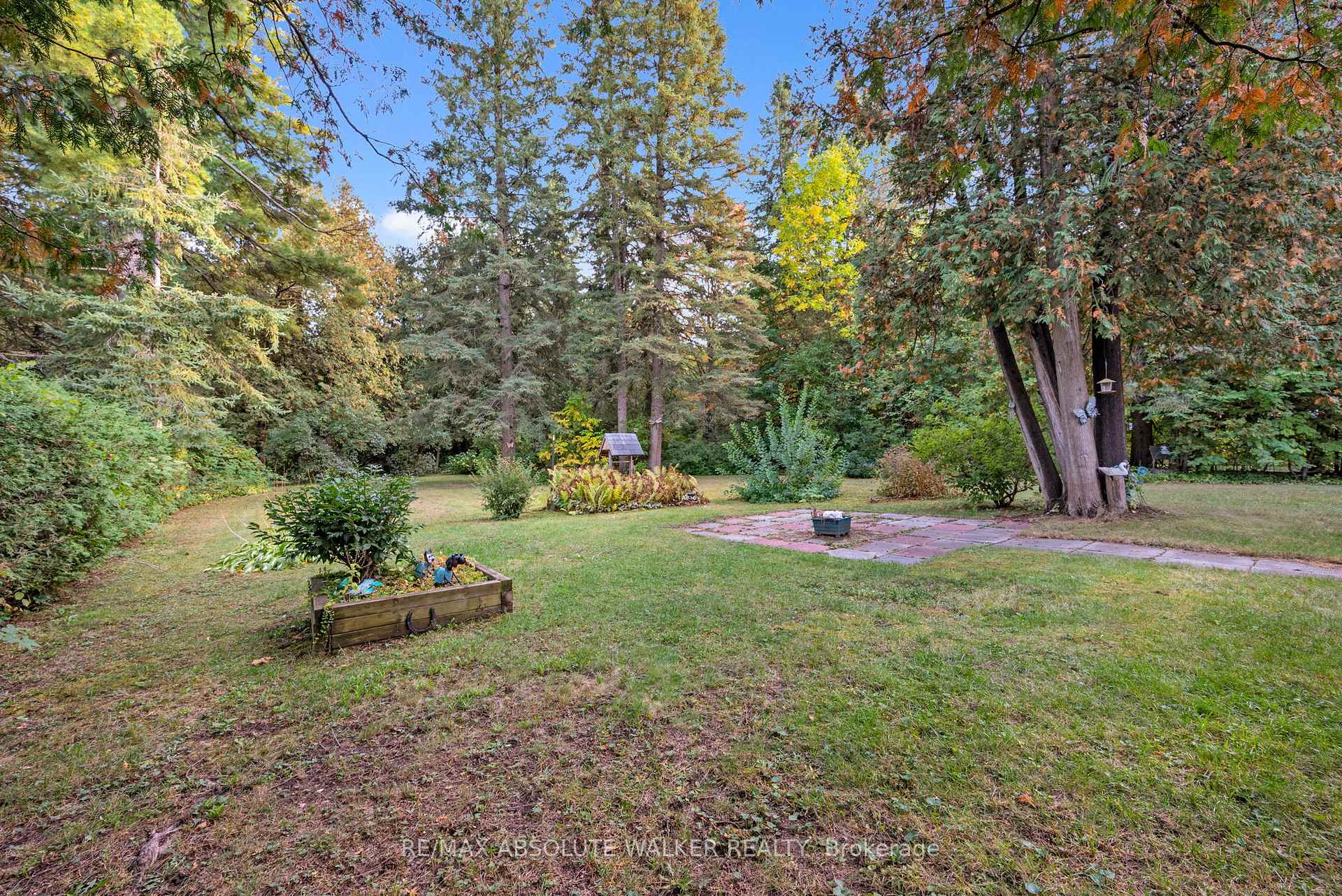 Photo 35 of 16 Beverly Street, Ottawa, Stittsville (Central) — HOMEH