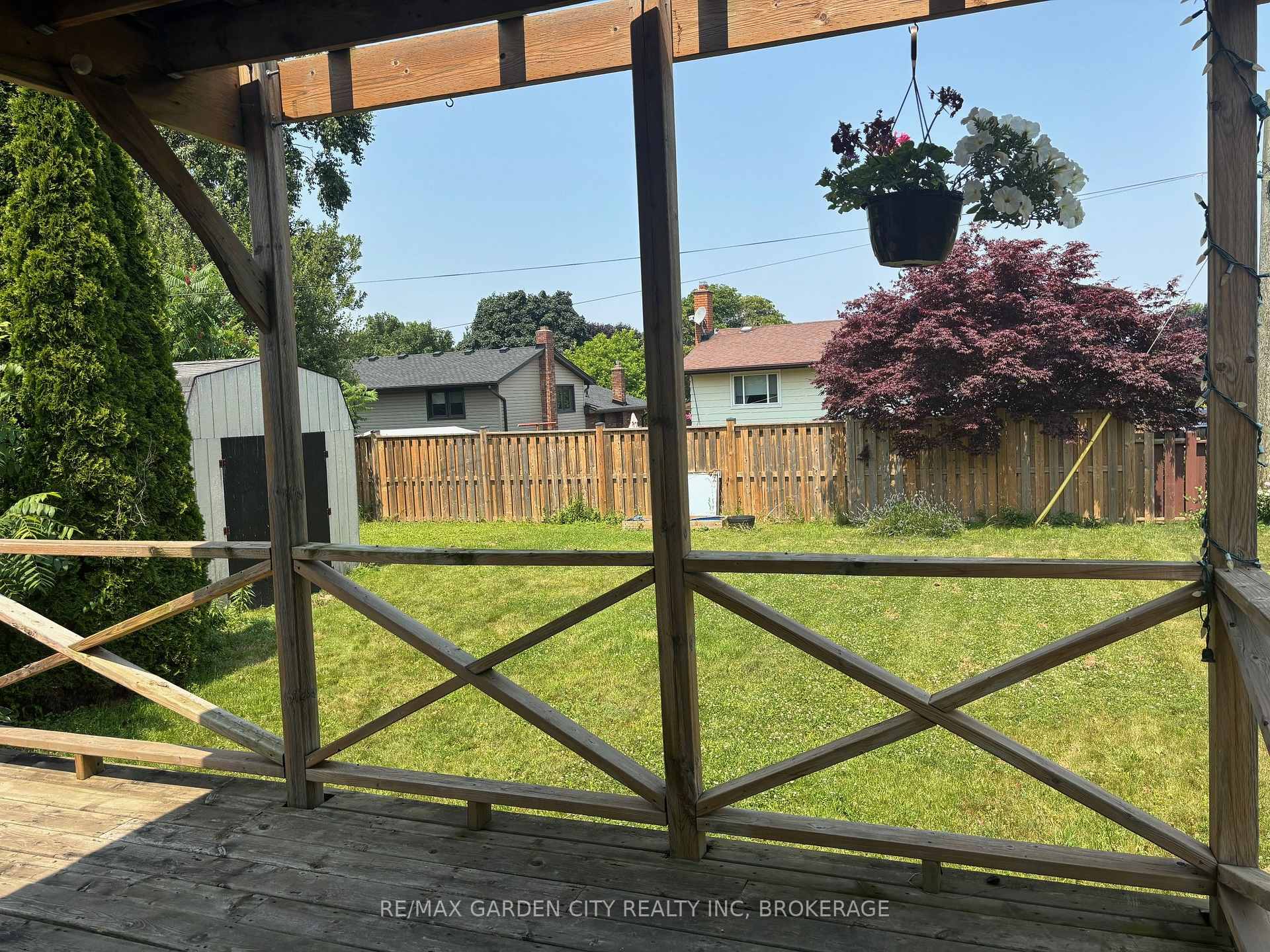 Photo 4 of Unit MAIN FLOOR, 88 St. Davids Road, St. Catharines, Burleigh Hill — HOMEH