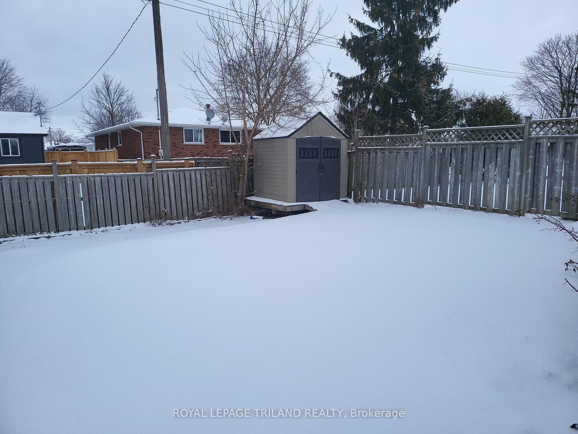 Photo 17 of 43 Axford Parkway, St. Thomas — HOMEH