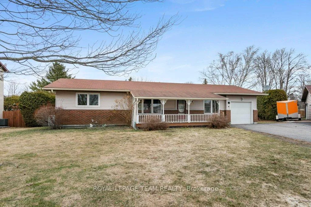 Photo 3 of 504 Quart Court, North Dundas, Winchester — HOMEH