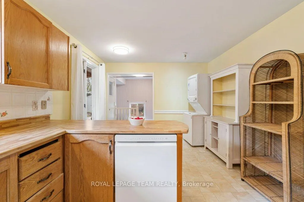 Photo 17 of 504 Quart Court, North Dundas, Winchester — HOMEH