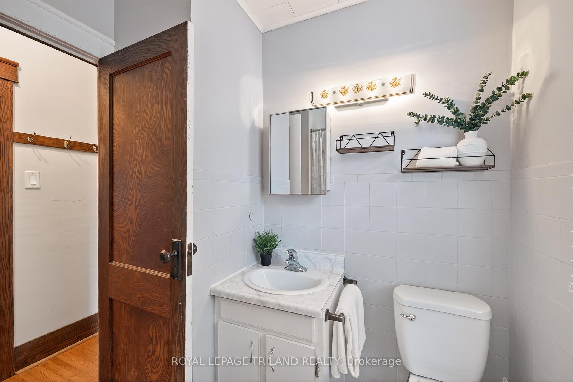 Photo 15 of 137 Redan Street, St. Thomas — HOMEH