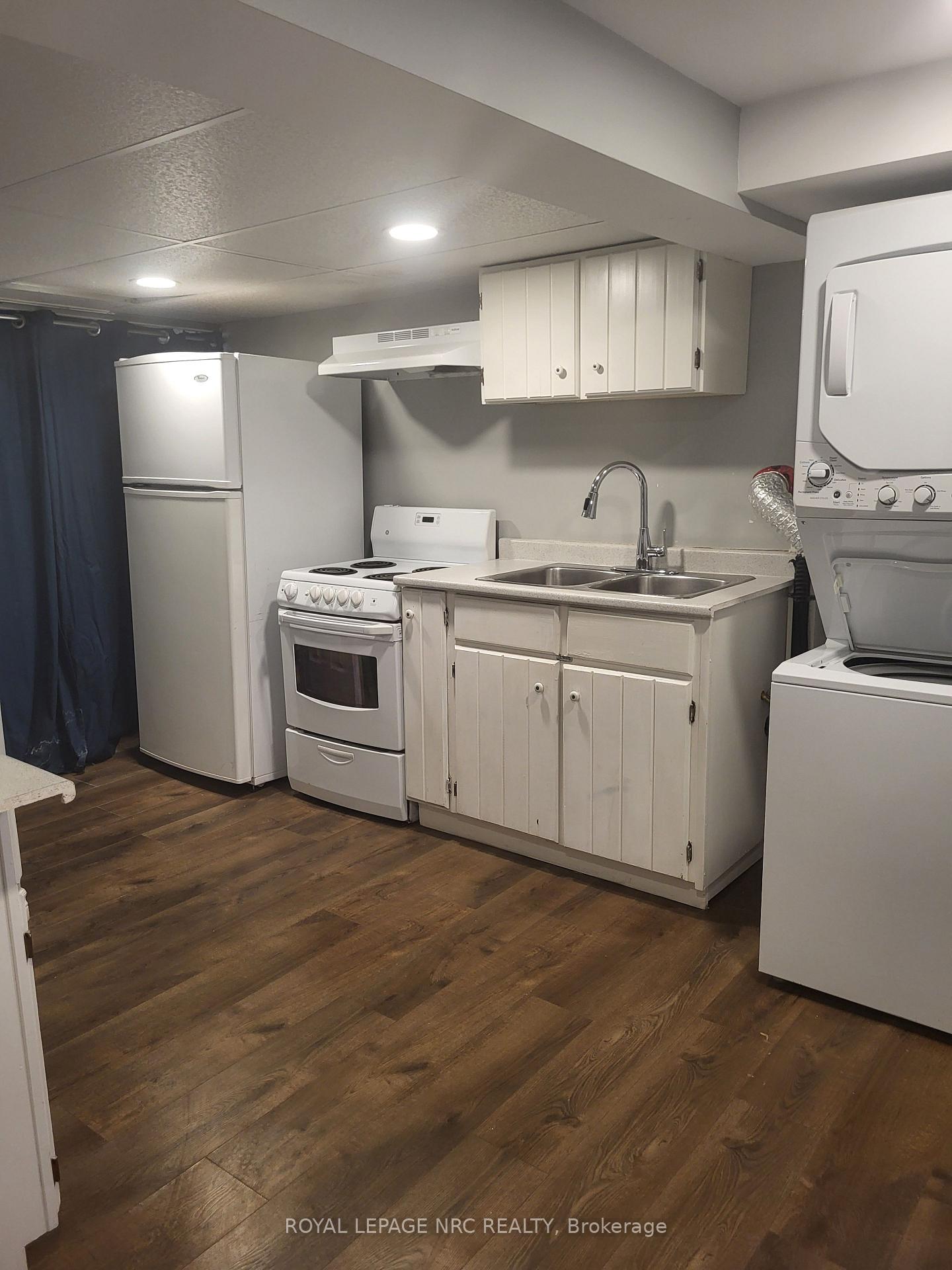 Photo 10 of Unit Lower, 71 Downing Street, St. Catharines, Old Glenridge — HOMEH