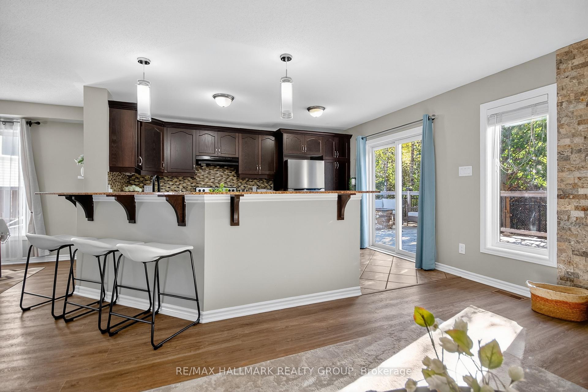 Photo 10 of 125 Maestro Avenue, Ottawa, Stittsville (North) — HOMEH