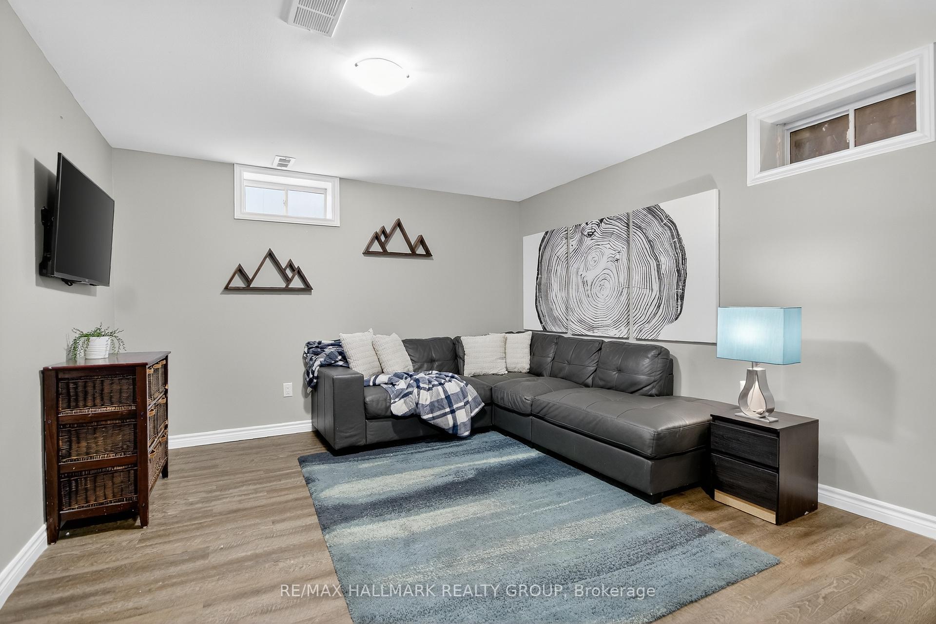 Photo 32 of 125 Maestro Avenue, Ottawa, Stittsville (North) — HOMEH