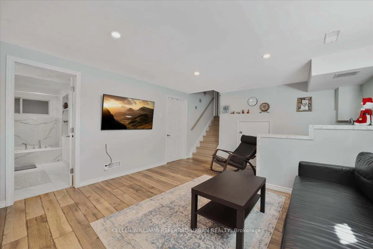 Photo 33 of 72 Cindy Drive, St. Catharines, Lakeshore — HOMEH