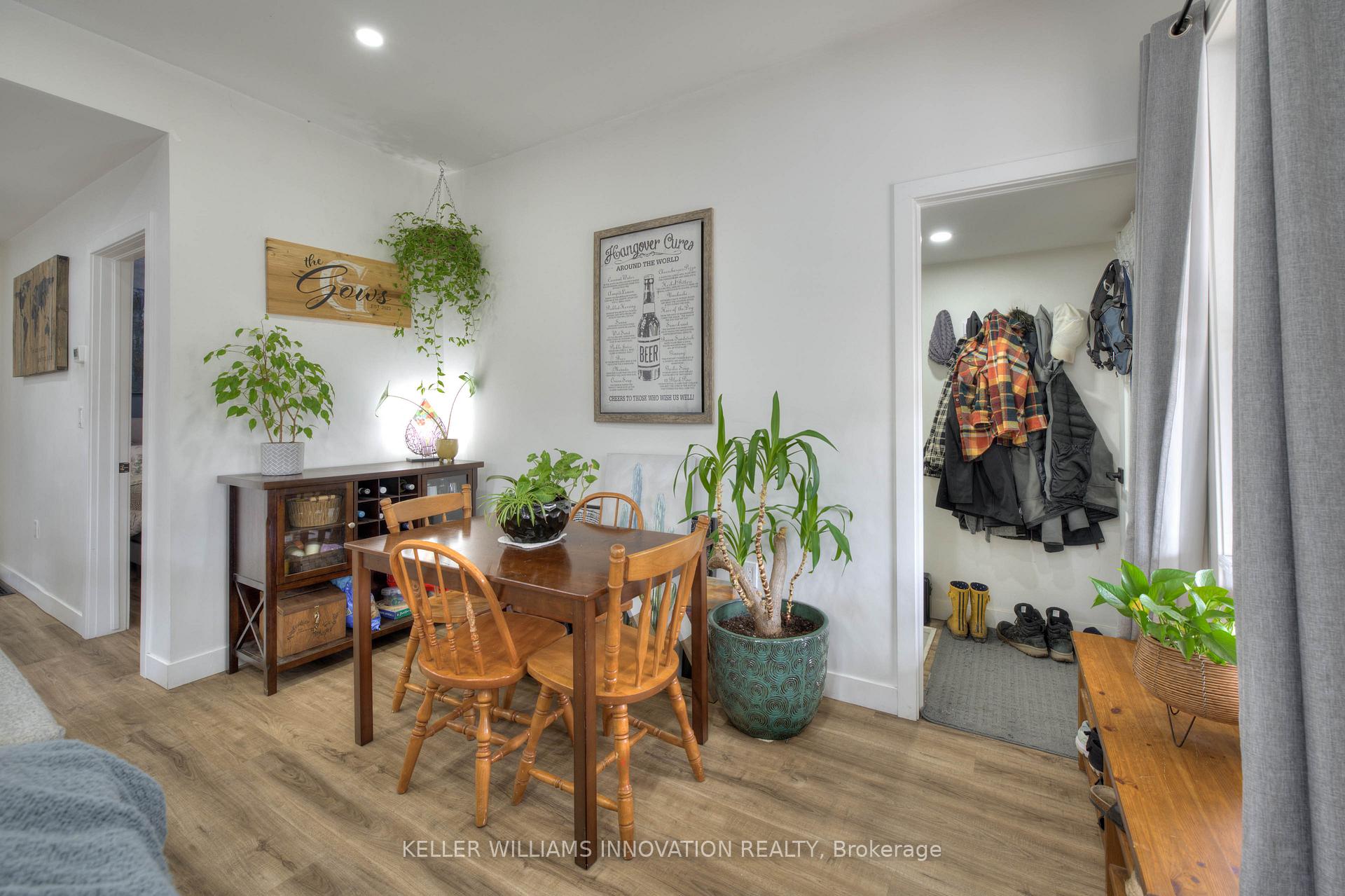 Photo 7 of 43 Elizabeth Street, St. Thomas — HOMEH