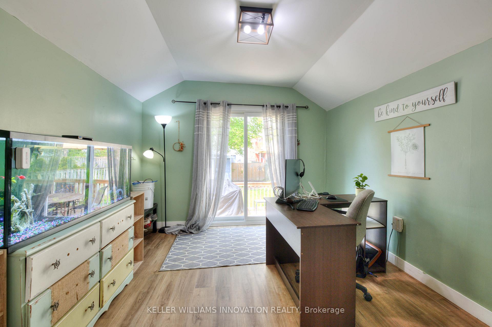 Photo 17 of 43 Elizabeth Street, St. Thomas — HOMEH