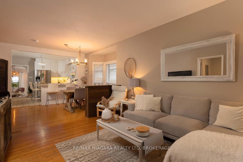 Photo 7 of 26 Hazel Street, St. Catharines, Burleigh Hill — HOMEH
