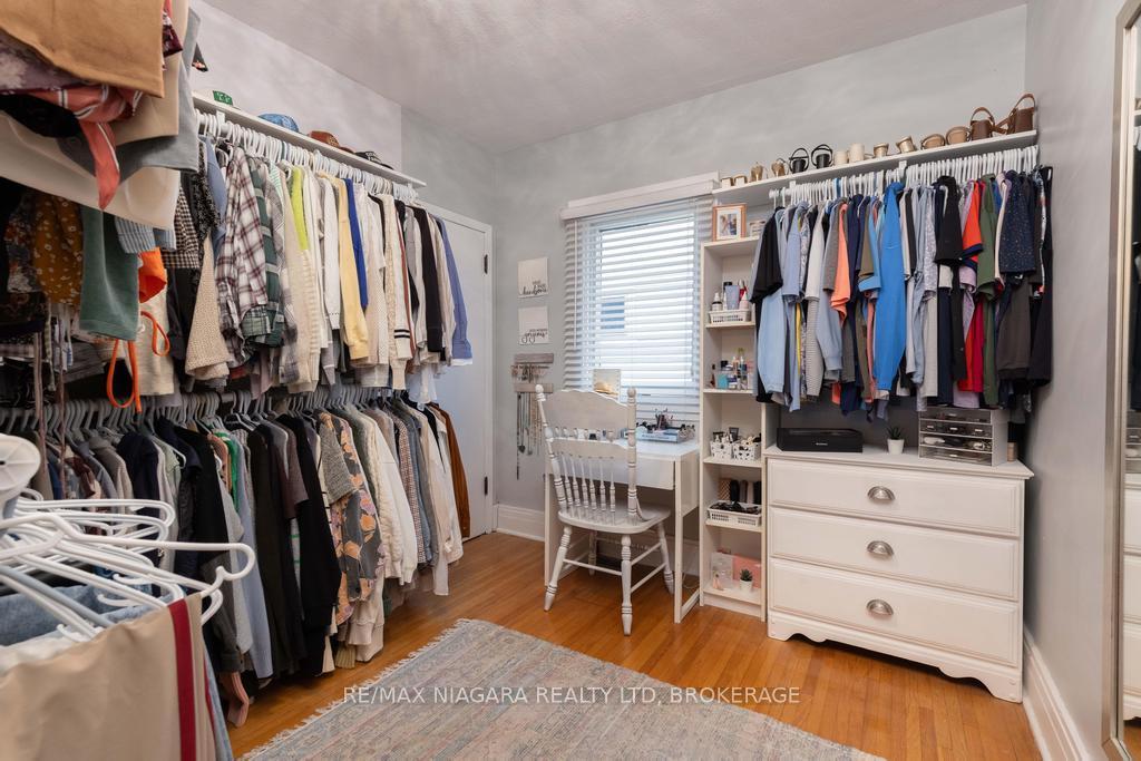 Photo 20 of 26 Hazel Street, St. Catharines, Burleigh Hill — HOMEH