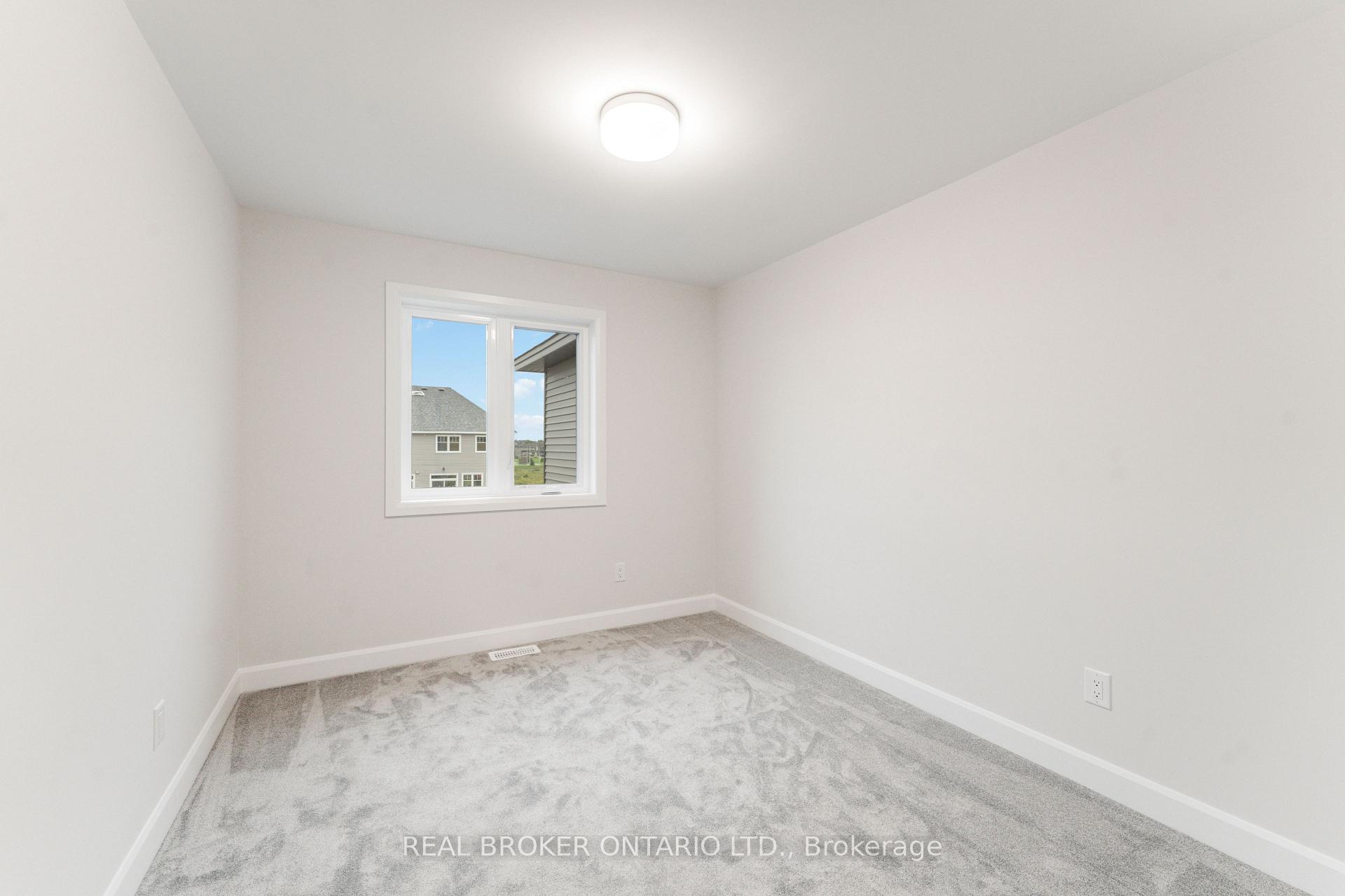 Photo 16 of 744 Maverick Crescent, Ottawa, Remainder of Stittsville & Area — HOMEH