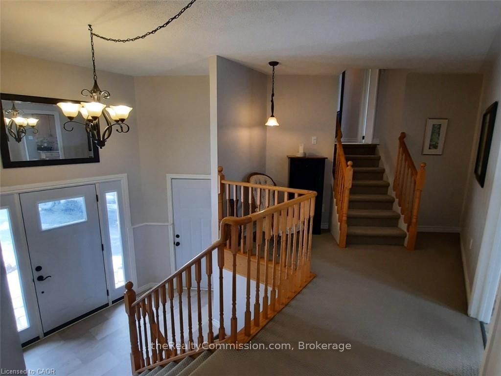 Photo 9 of 9 Doran Road, Springwater, Midhurst — HOMEH