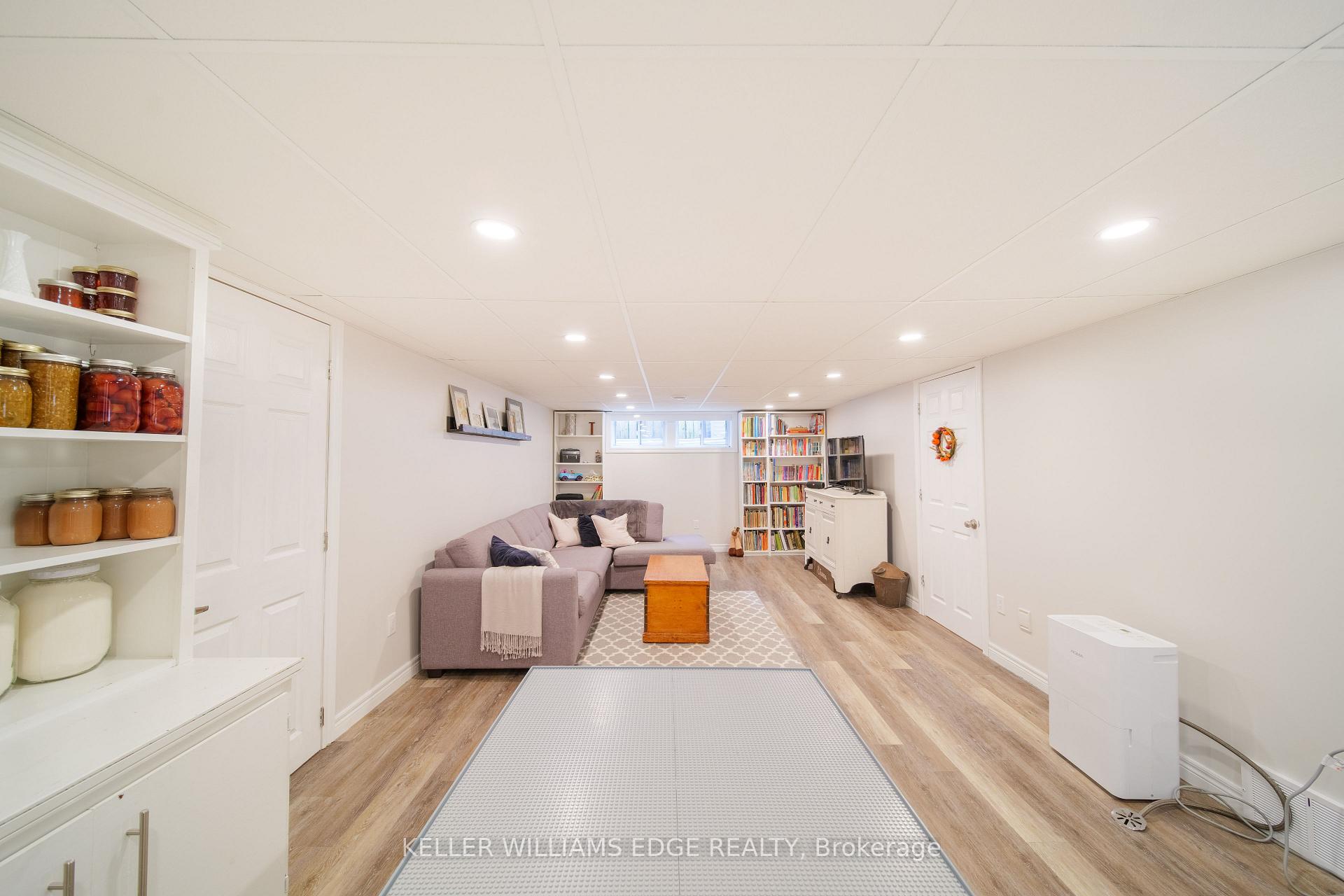 Photo 41 of 51 Beamer Avenue, St. Catharines, Bunting/Linwell — HOMEH