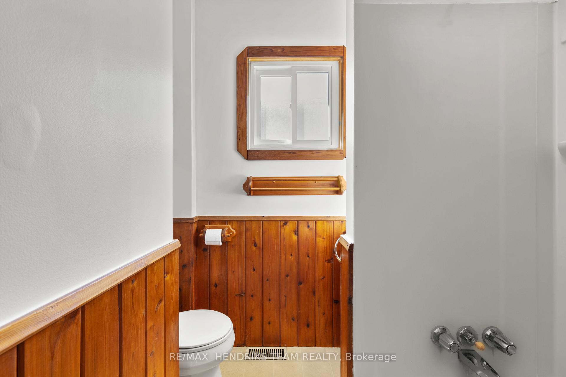 Photo 18 of 15 Stuart Avenue, St. Catharines, Downtown — HOMEH