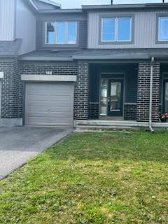 Front of 168 Bandelier Way