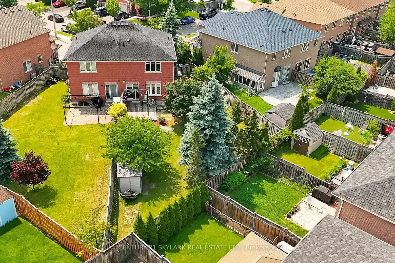 Photo 33 of 31 Todmorden Drive, Brampton, Northwest Sandalwood Parkway — HOMEH