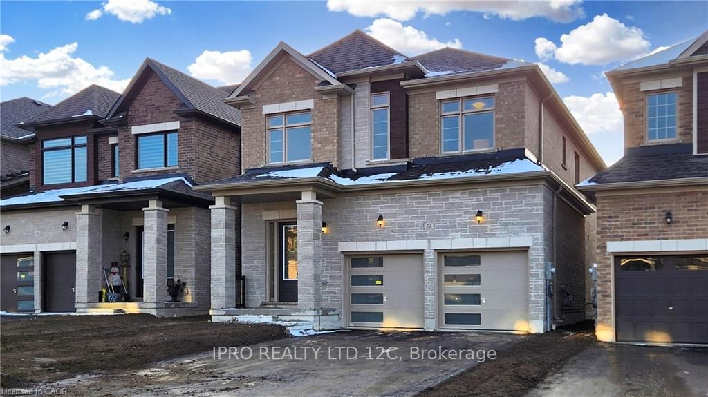 Photo 1 of 22 Sassafrass Rd, Springwater, Midhurst — HOMEH