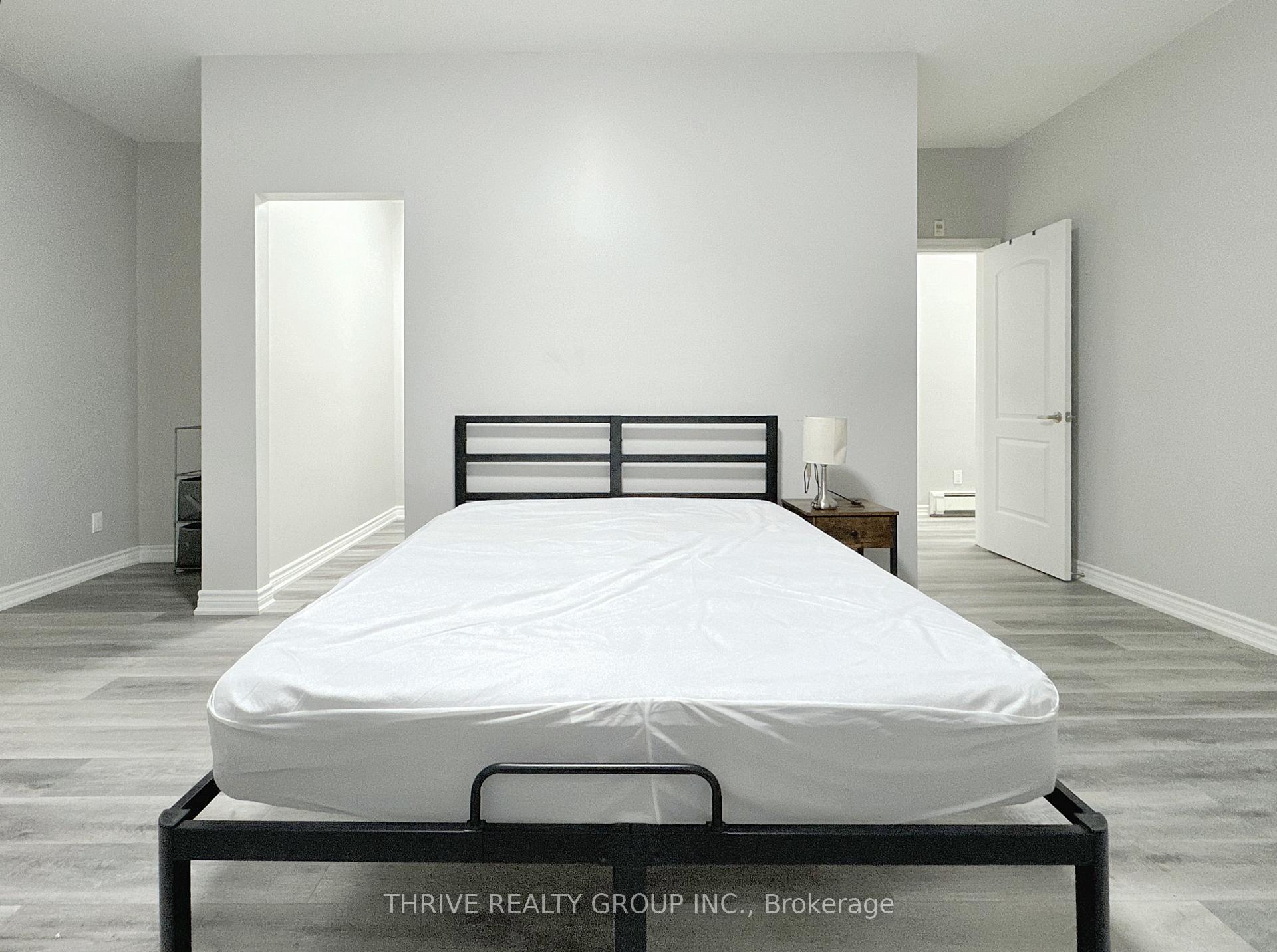 Photo 9 of Unit 4, 268 Talbot Street, St. Thomas — HOMEH