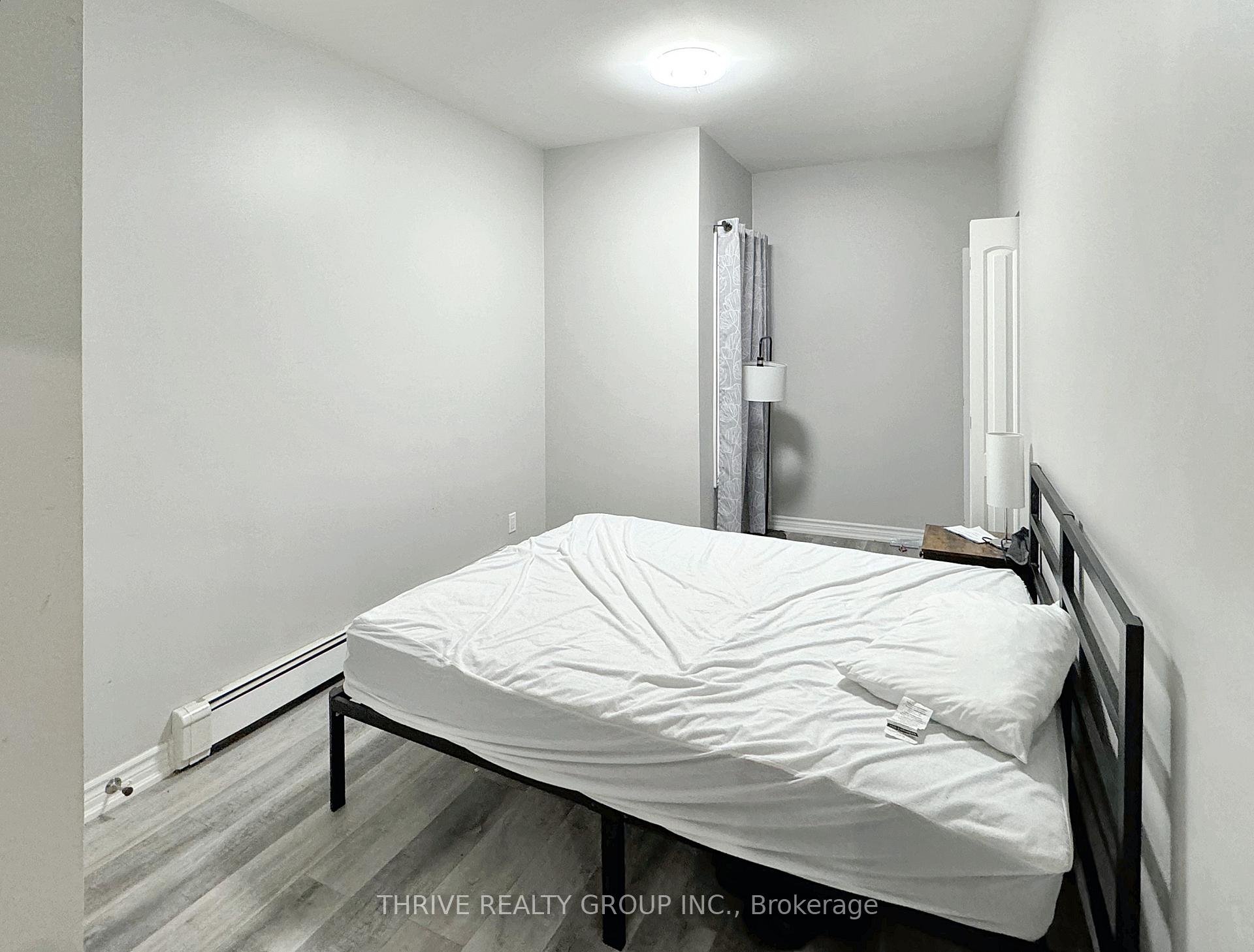 Photo 12 of Unit 4, 268 Talbot Street, St. Thomas — HOMEH