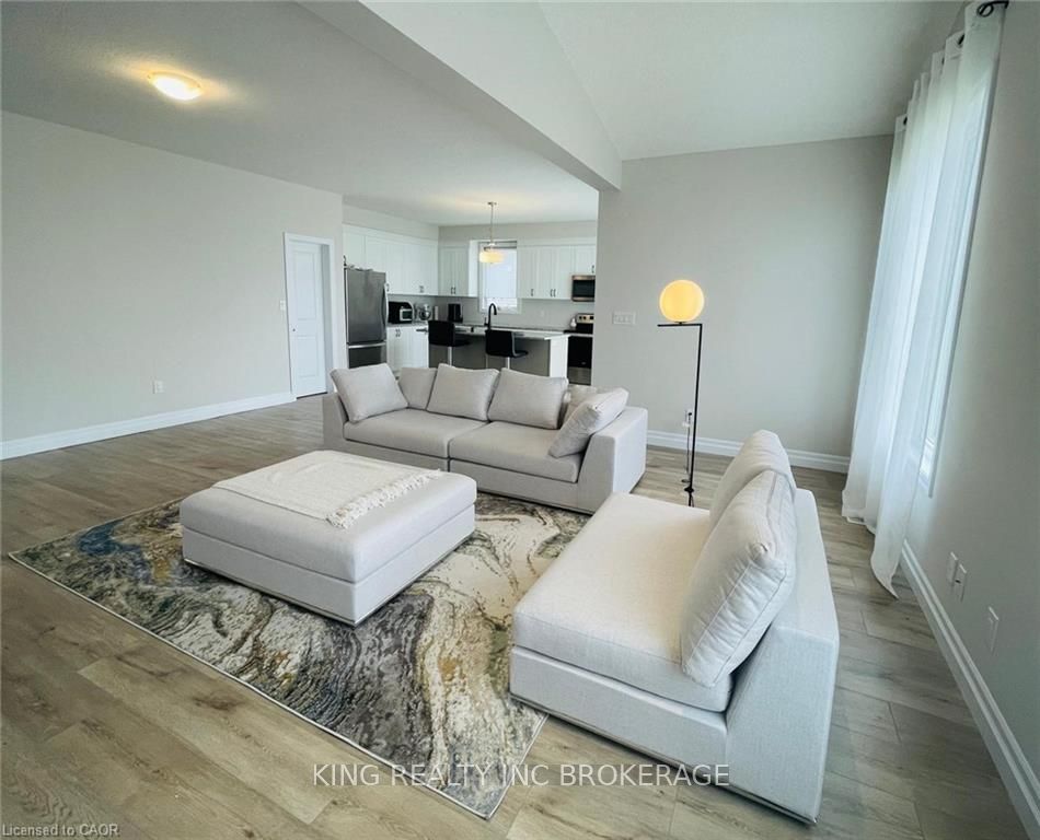 Photo 11 of 38 Allenwood Road, Springwater, Elmvale — HOMEH