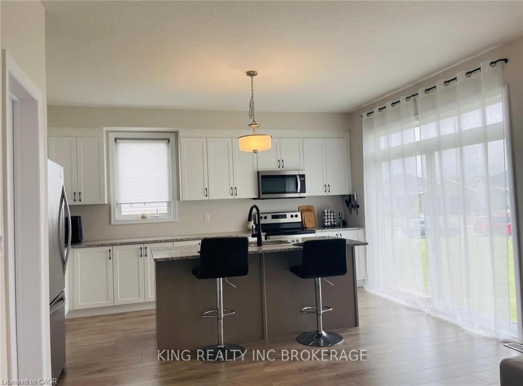 Photo 12 of 38 Allenwood Road, Springwater, Elmvale — HOMEH