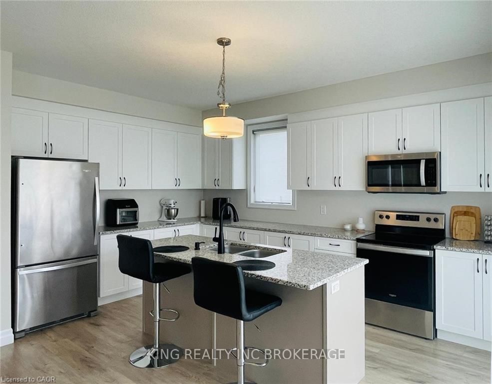 Photo 13 of 38 Allenwood Road, Springwater, Elmvale — HOMEH