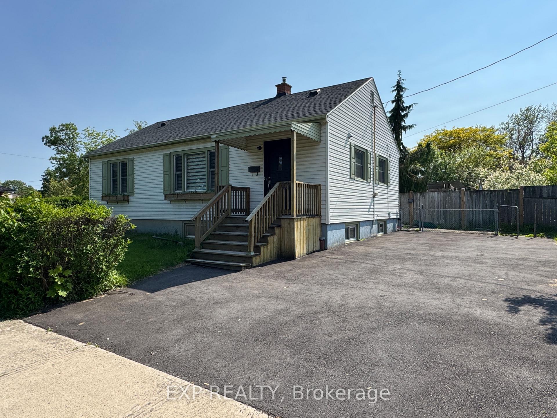 Front of 13 Mcphail Crescent