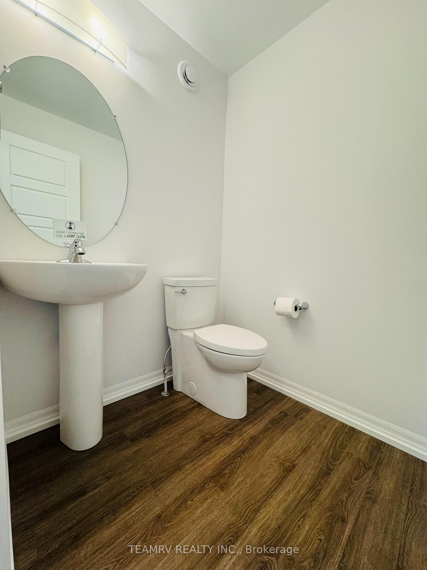 Photo 3 of 28 Silverleaf Path, St. Thomas — HOMEH