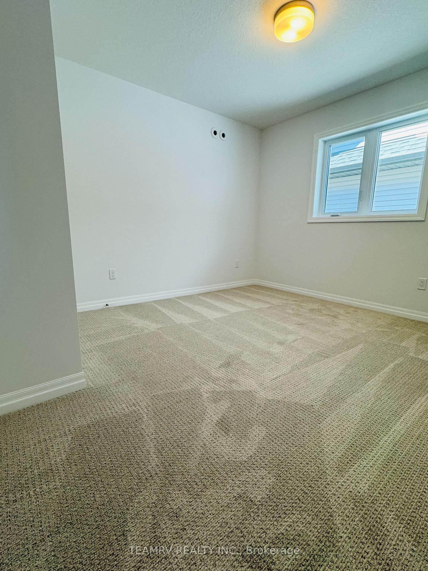 Photo 16 of 28 Silverleaf Path, St. Thomas — HOMEH