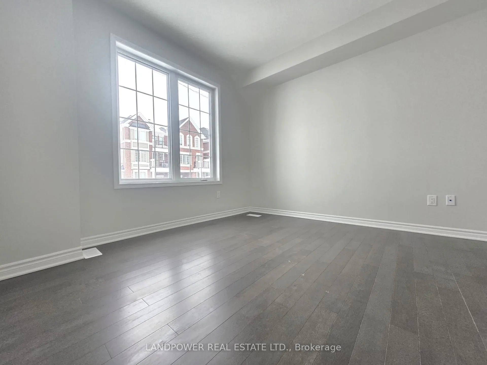 Photo 6 of 128 Avani Avenue, Markham, Rural Markham — HOMEH