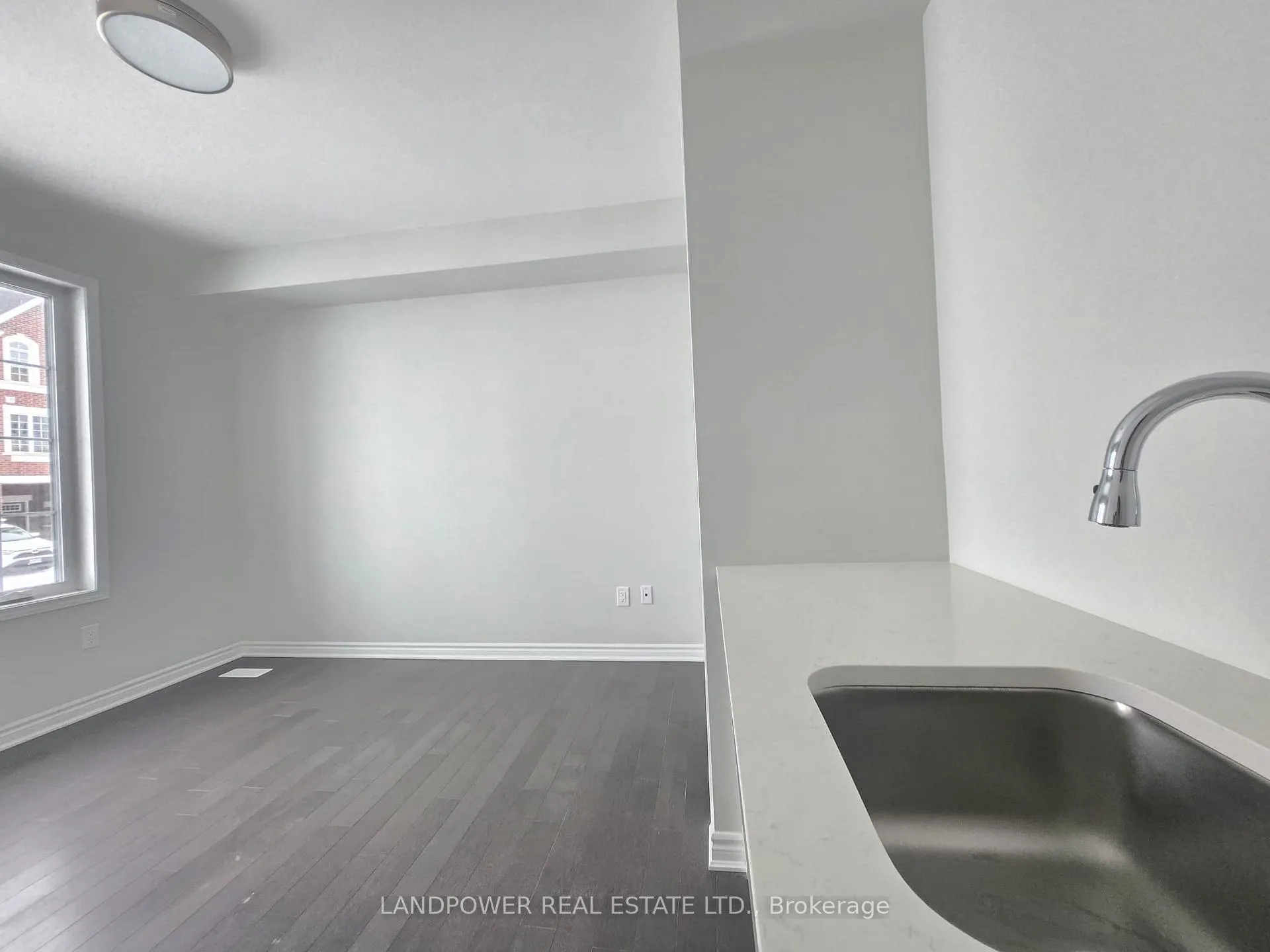 Photo 7 of 128 Avani Avenue, Markham, Rural Markham — HOMEH