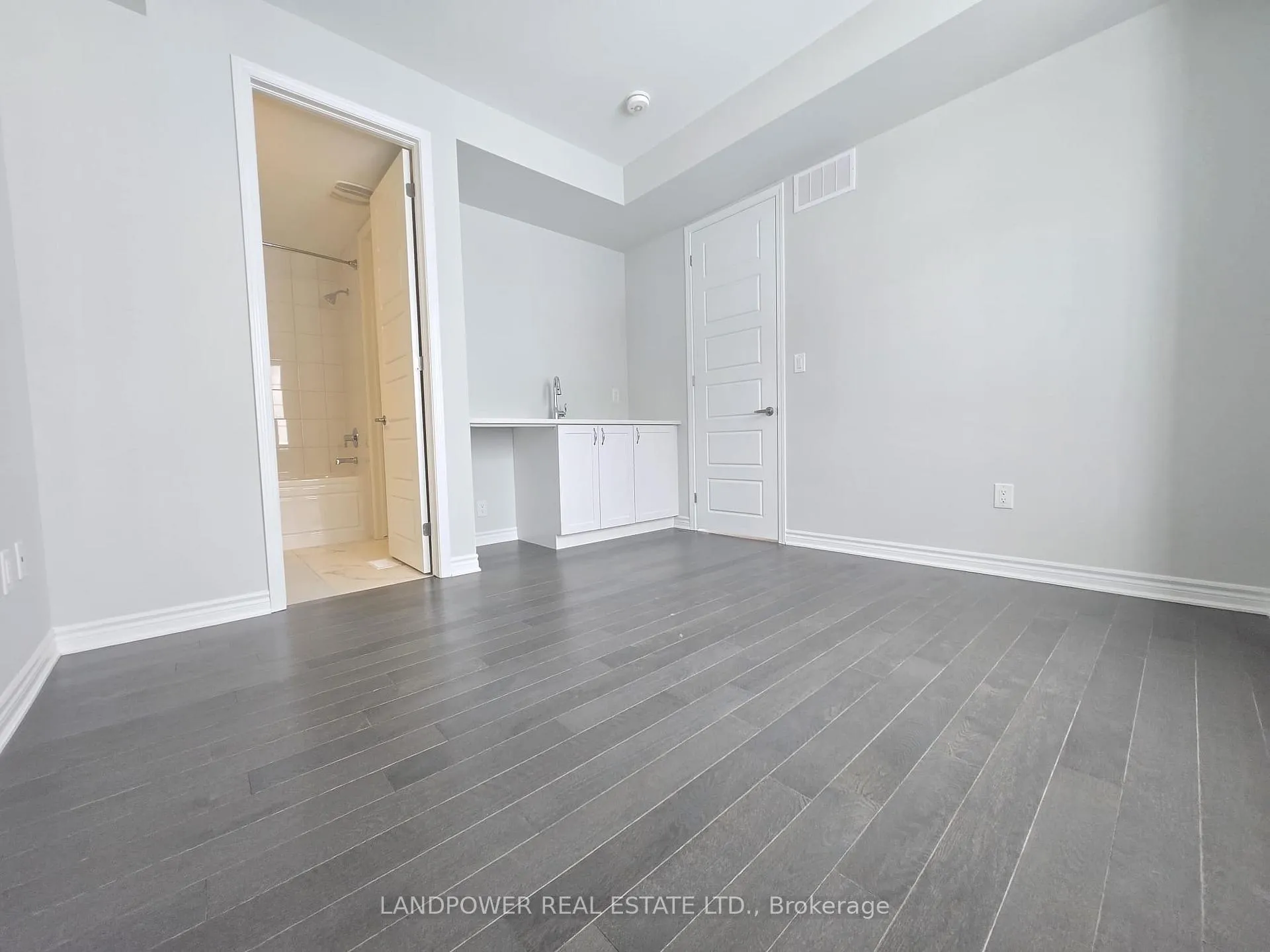 Photo 8 of 128 Avani Avenue, Markham, Rural Markham — HOMEH