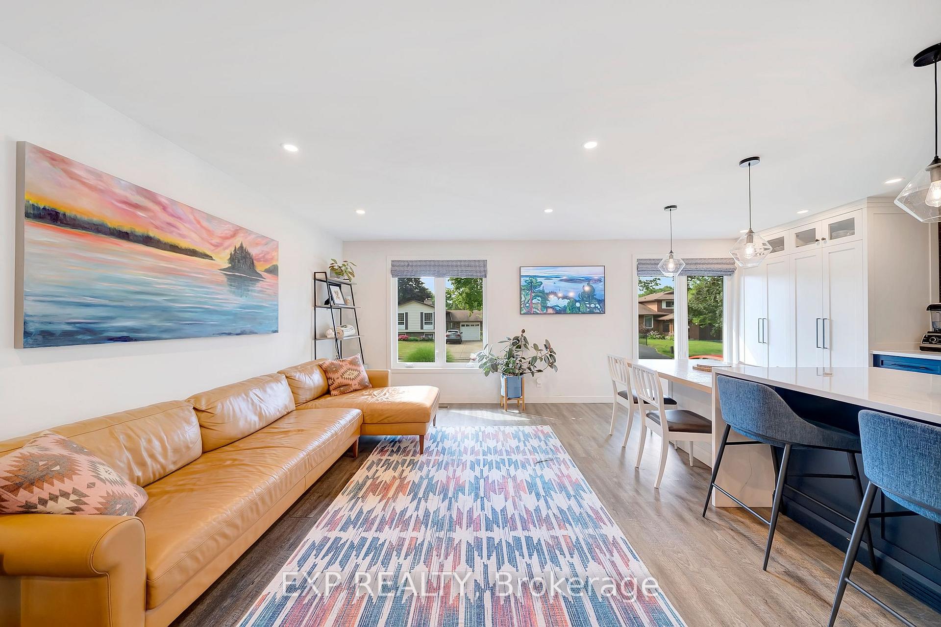 Photo 14 of 44 Royal Orchard Crescent, St. Catharines, Lakeport — HOMEH
