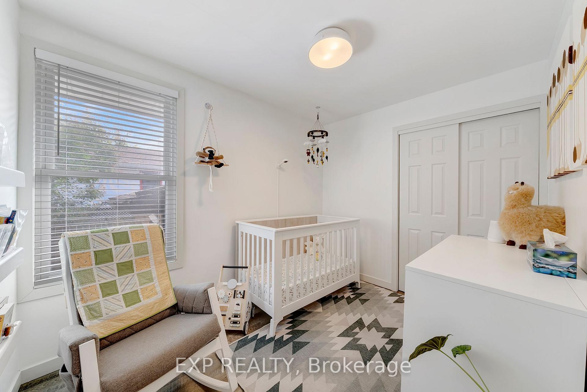 Photo 16 of 44 Royal Orchard Crescent, St. Catharines, Lakeport — HOMEH