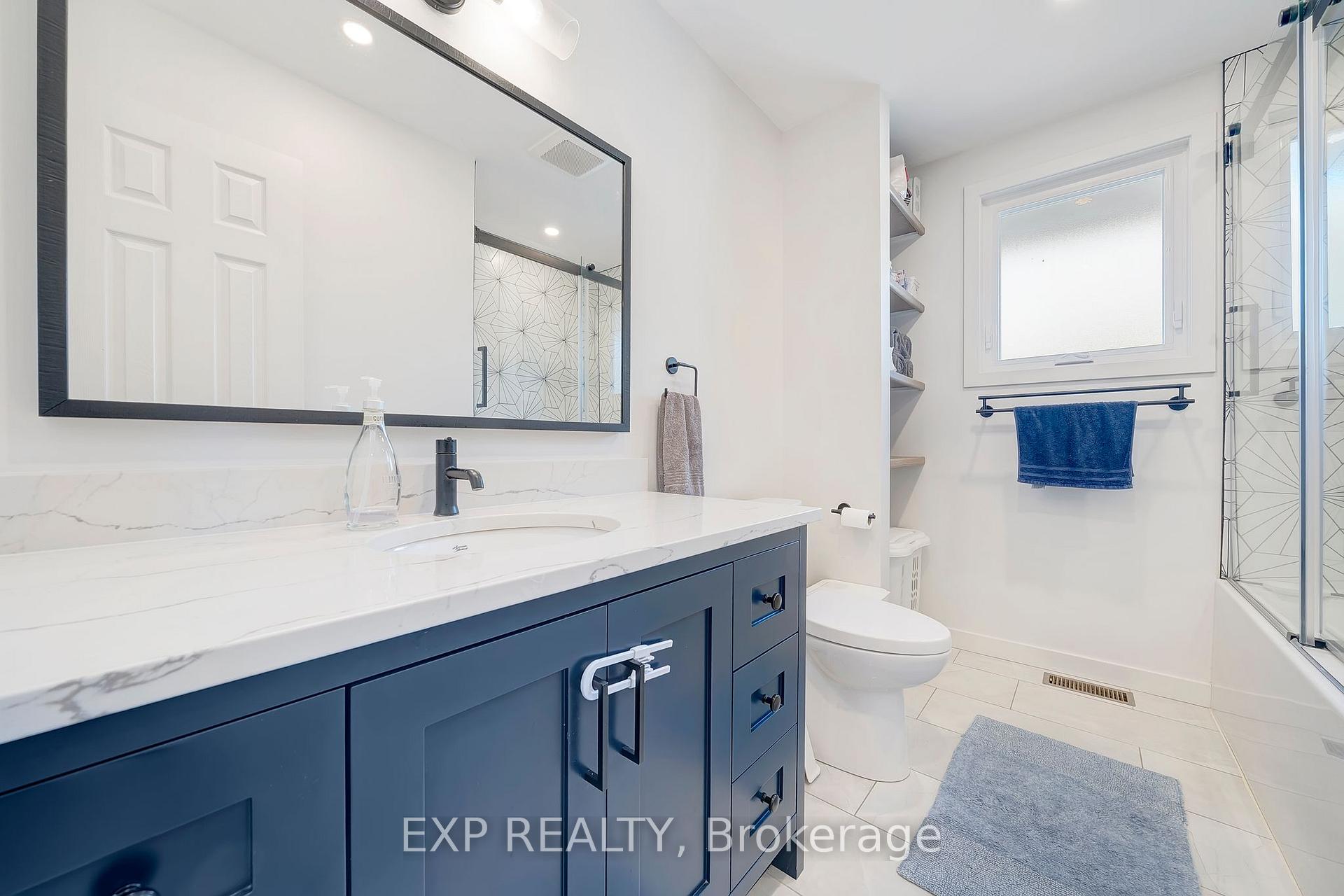 Photo 20 of 44 Royal Orchard Crescent, St. Catharines, Lakeport — HOMEH