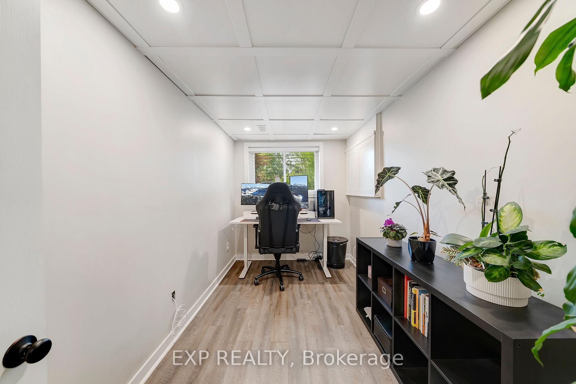 Photo 22 of 44 Royal Orchard Crescent, St. Catharines, Lakeport — HOMEH