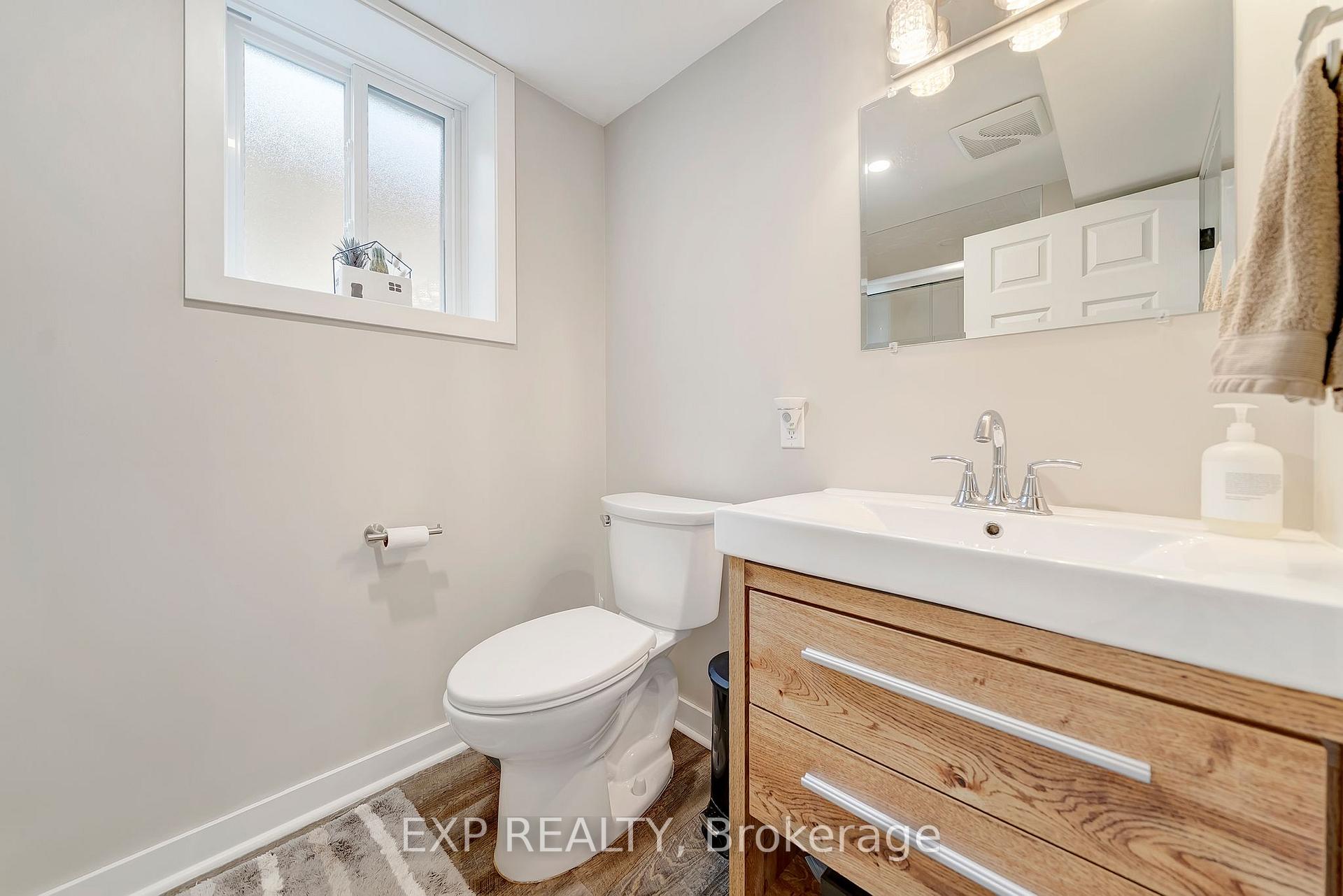 Photo 24 of 44 Royal Orchard Crescent, St. Catharines, Lakeport — HOMEH