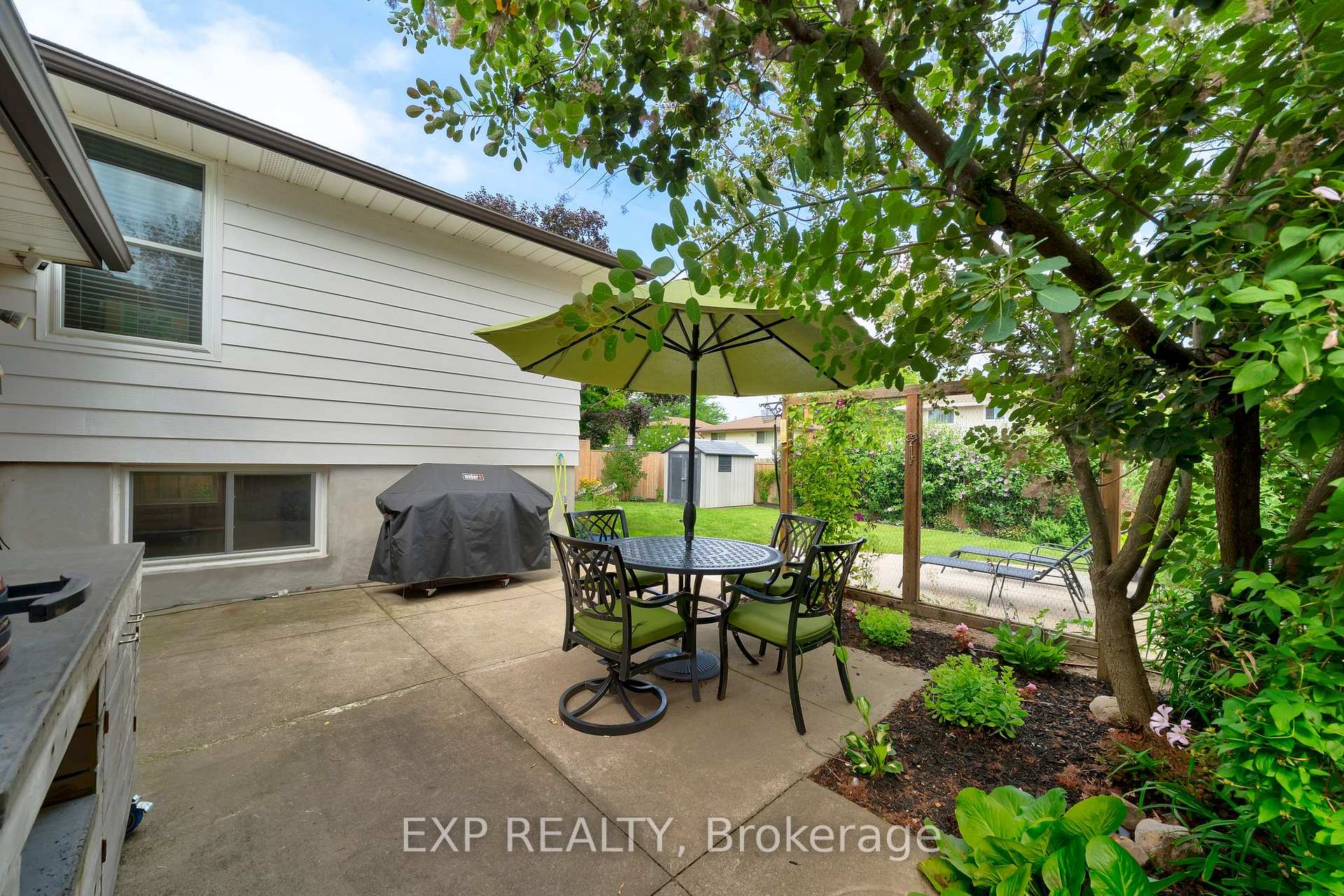 Photo 36 of 44 Royal Orchard Crescent, St. Catharines, Lakeport — HOMEH